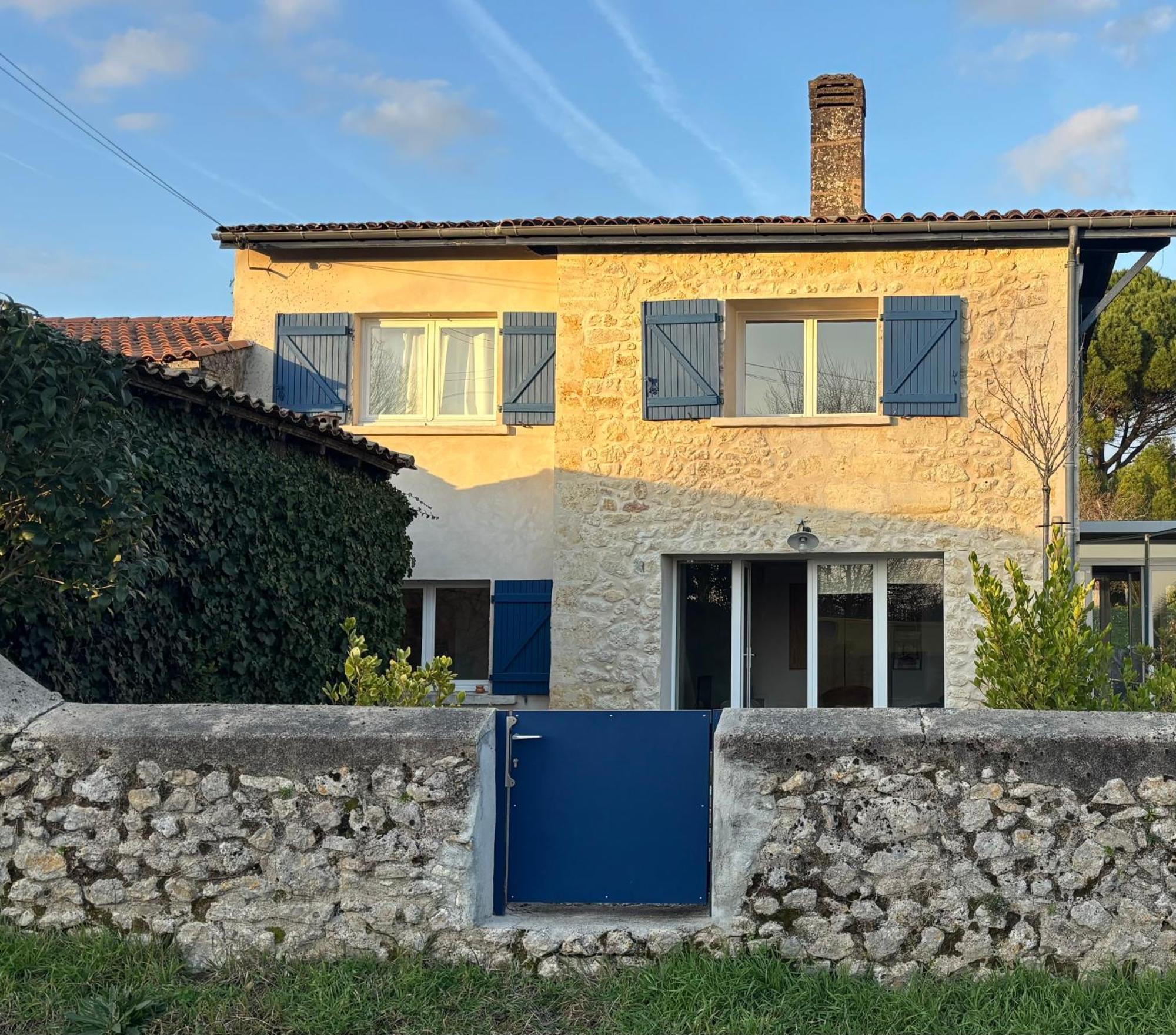 Maison De Charme Avec Jardin Et Terrasse Camblanes-et-Meynac Exterior foto