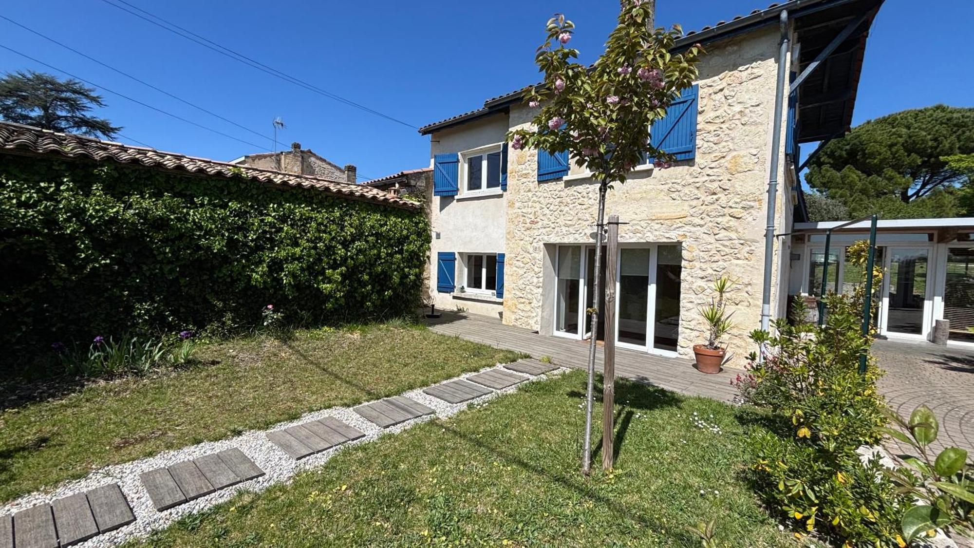 Maison De Charme Avec Jardin Et Terrasse Camblanes-et-Meynac Exterior foto